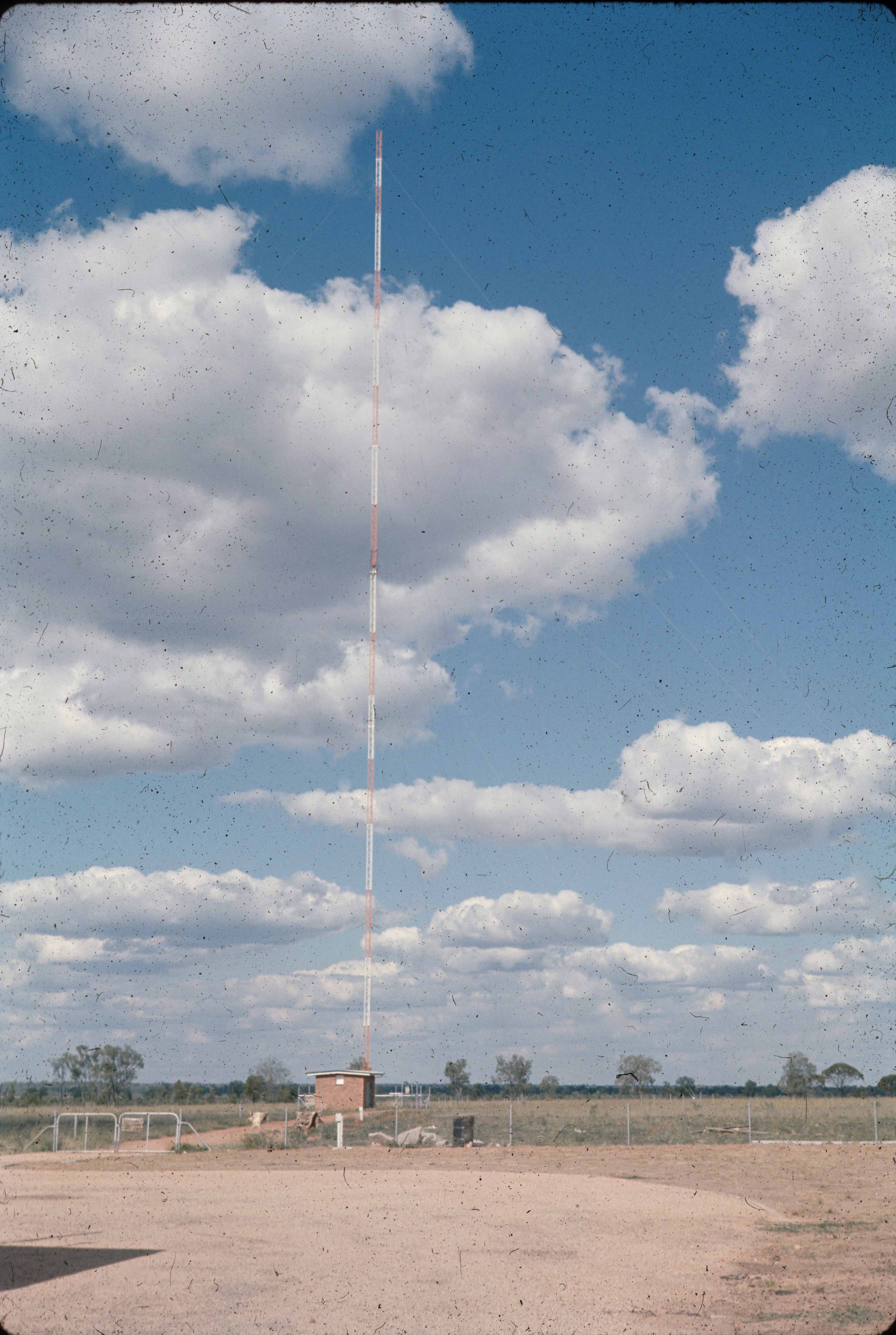 Emerald radio mast for station 4QD  1960s Queensland Historical Atlas