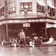 Flood scene Rockhampton, 1918