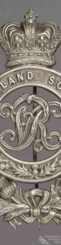 Queensland Scottish Volunteer Corps helmet badge